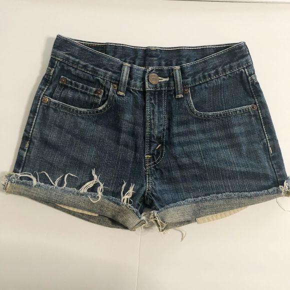 Levi's Other - Levi's 514 Denim Shorts